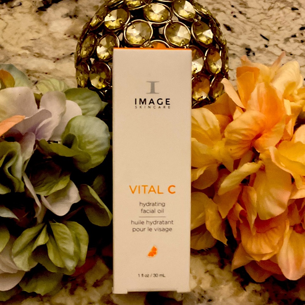 IMAGE SKINCARE VITAL C
hydrating facial oil 1 oz